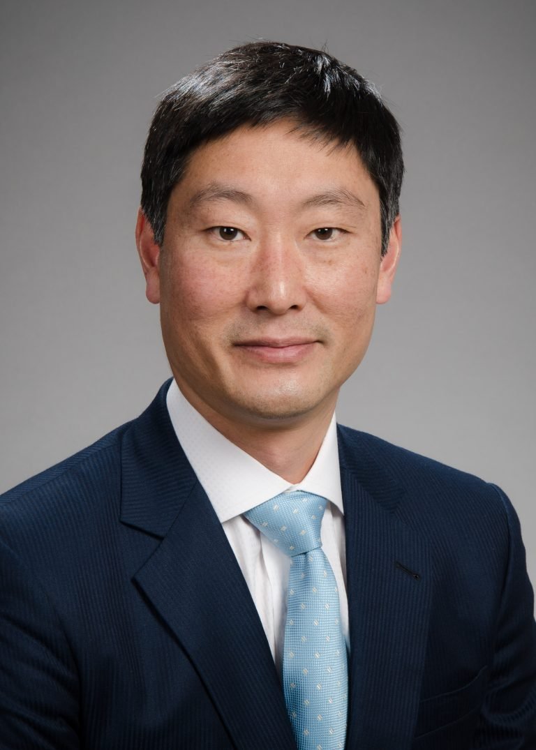 Louis Kim MD